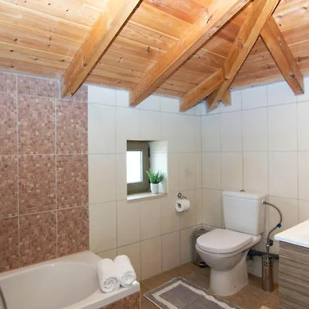Апартаменты Selinitsa Stone - Mani Seaview Retreat Агиос-Николаос