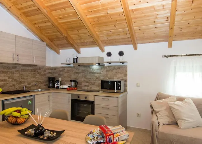 Selinitsa Stone - Mani Seaview Retreat * Ajos Nikolaos