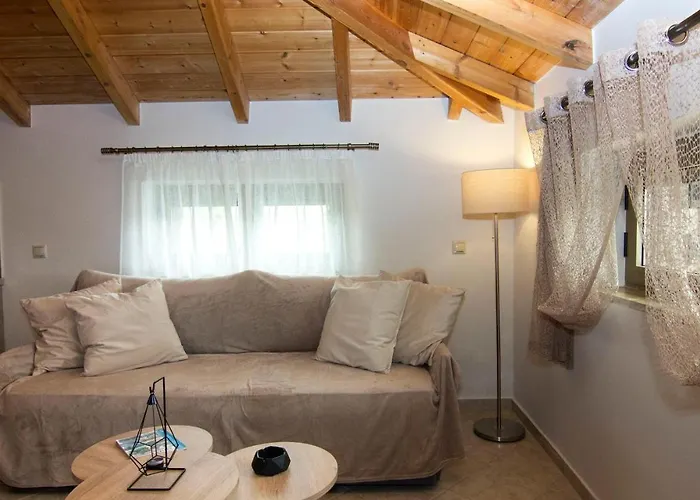 Selinitsa Stone - Mani Seaview Retreat * Agios Nikolaos (Mani)